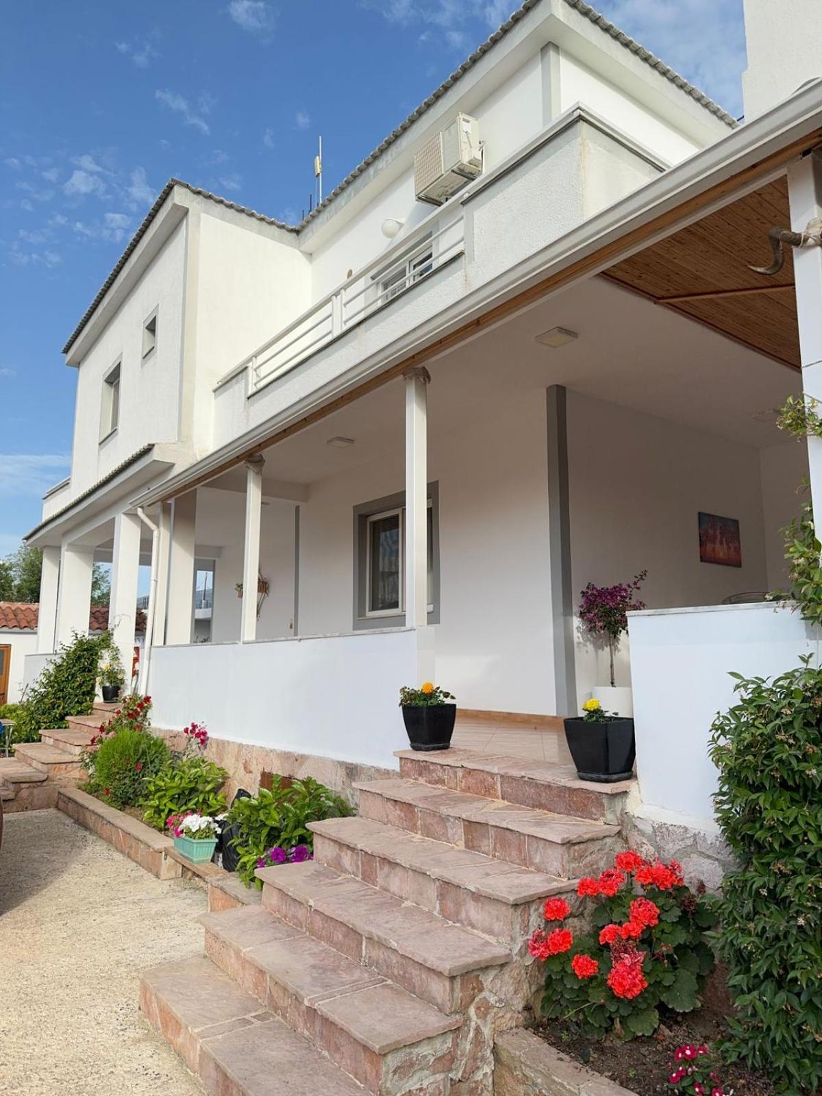 Villa Shehu Ксамил Экстерьер фото